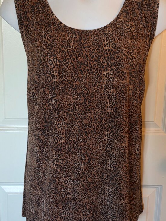 Catherines Tops - Catherines Tank Shell Animal Print  Size 3x 26/28 NWT